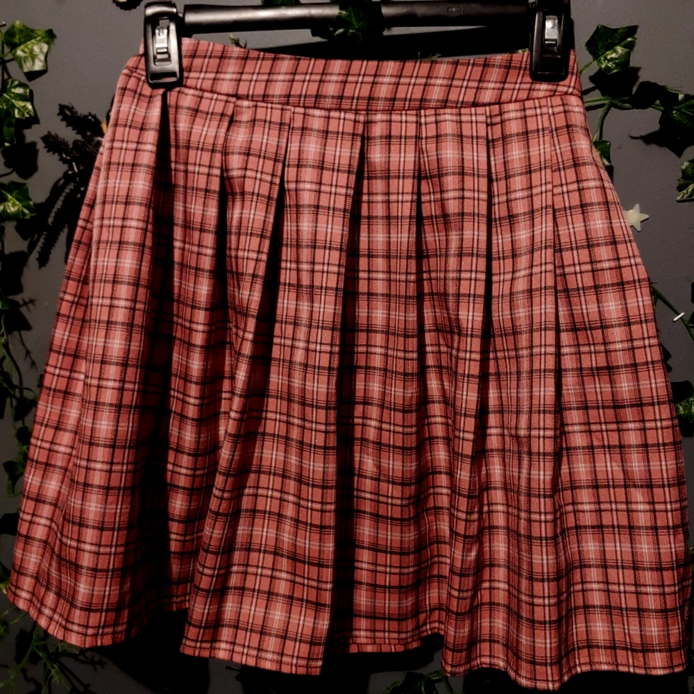 Pink and black Plaid, pleated skirt.